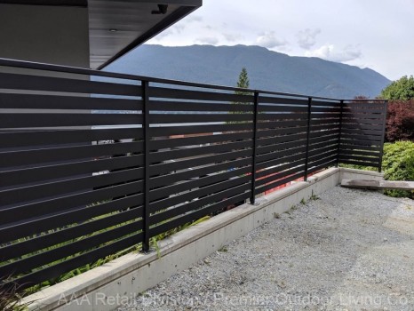 Aluminum or Glass Railing Systems in Vancouver Add a Touch of Elegance to Every Home